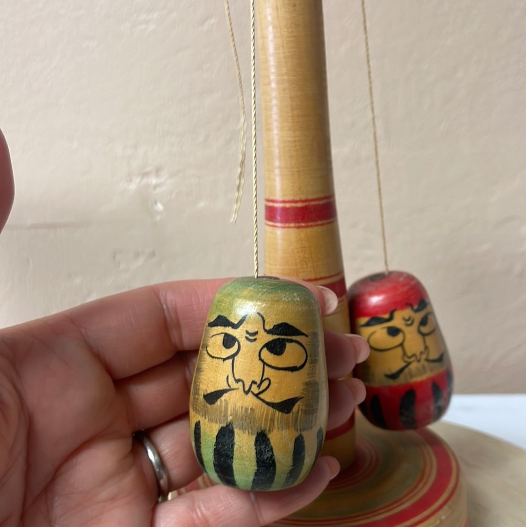 Daruma spinner