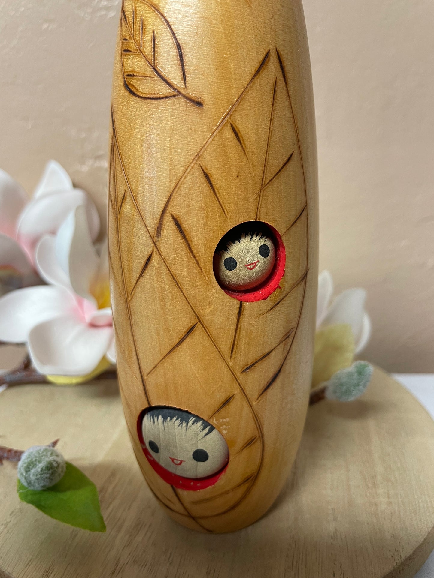 Kokeshi leaves 1098